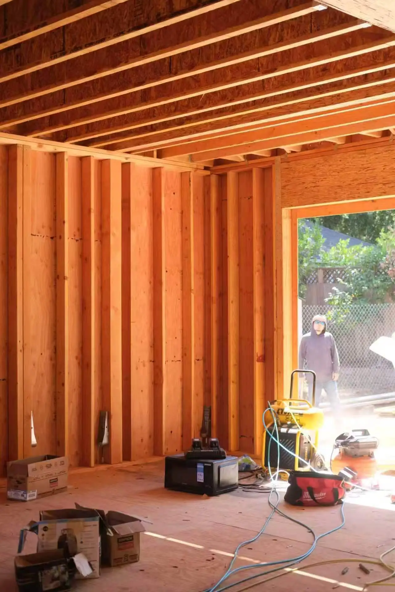 Click to view full screen Interior corner framing